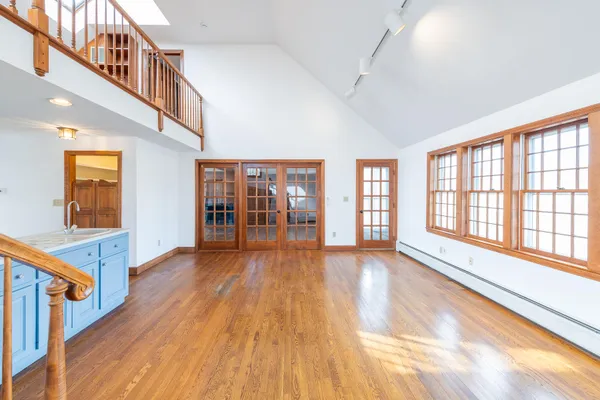 $1,750,000 | 72 Loop Road, Falmouth, MA 02540