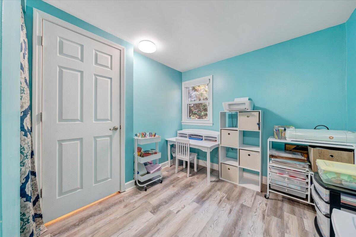 105 Barnett Road Salem, VA 24153 - Photo 22 of 44 22-MIB02565