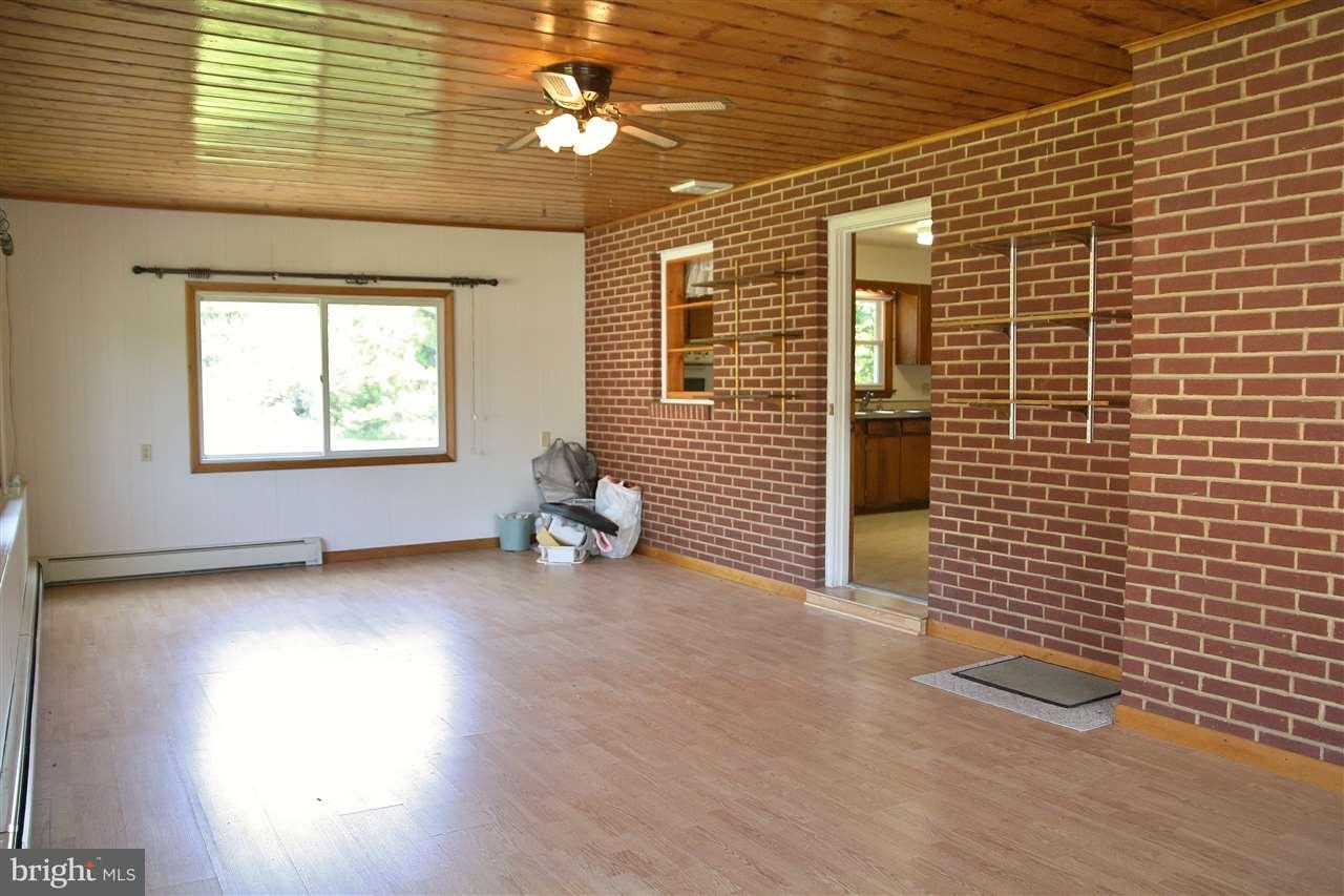 230 Salt Road Enola, PA 17025 - Photo 13 of 25 Gallery Image 13