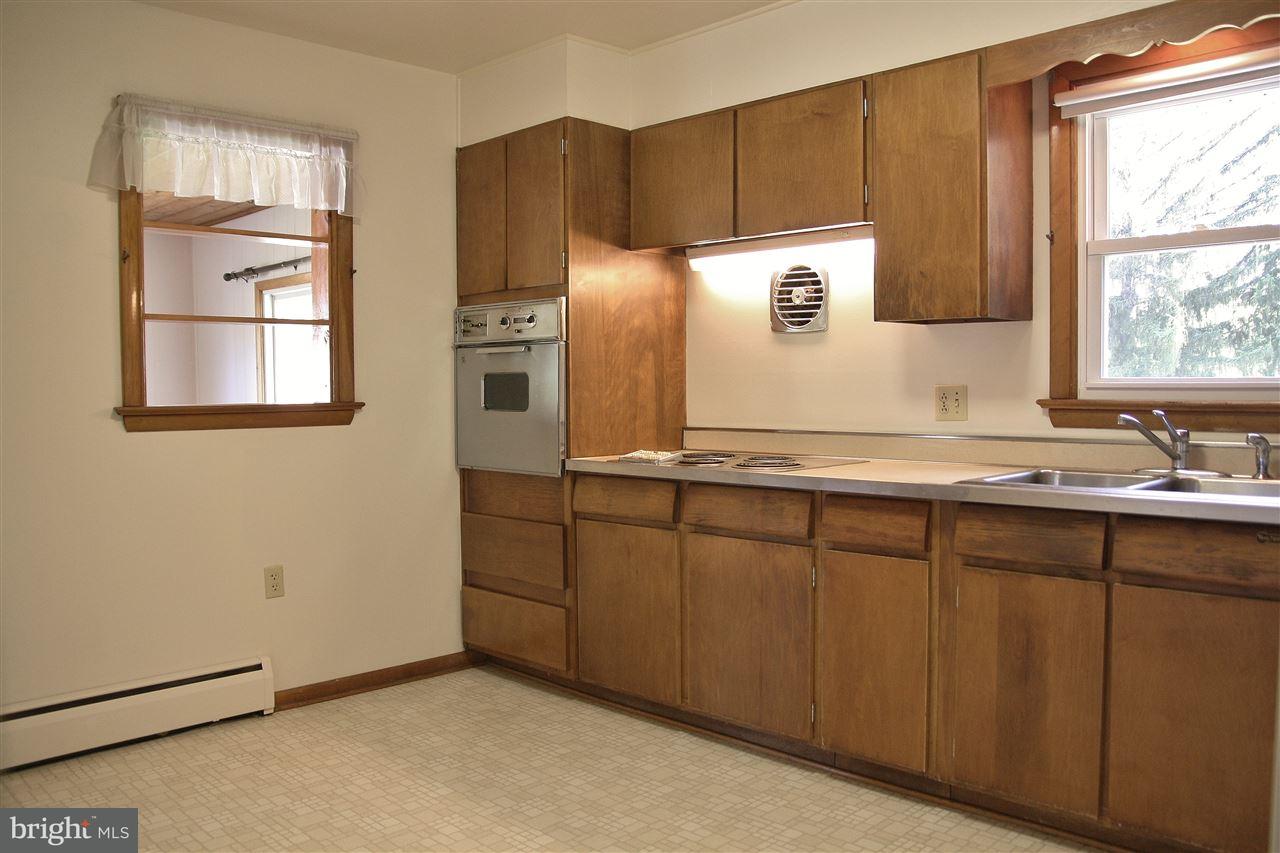 230 Salt Road Enola, PA 17025 - Photo 7 of 25 Gallery Image 7