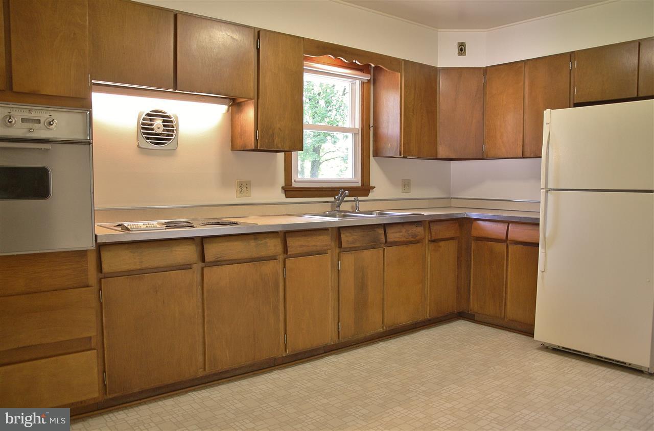 230 Salt Road Enola, PA 17025 - Photo 8 of 25 Gallery Image 8