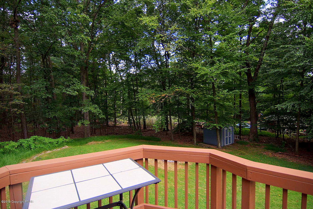 422 Neyhart Road Stroudsburg, PA 18360 - Photo 42 of 81 41