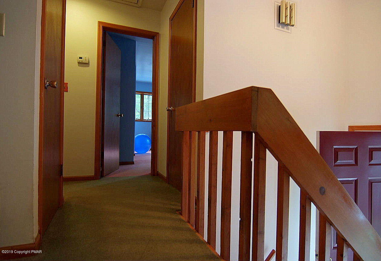 422 Neyhart Road Stroudsburg, PA 18360 - Photo 51 of 81 50
