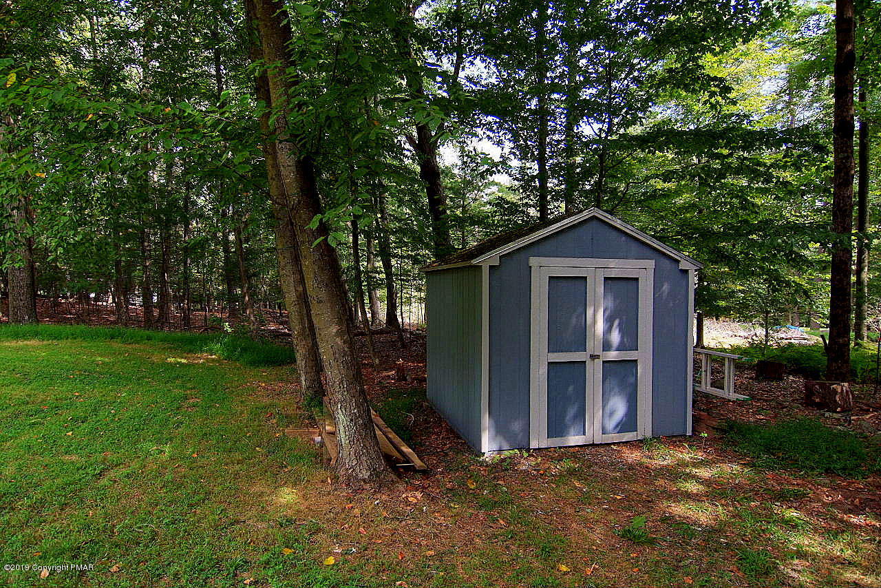 422 Neyhart Road Stroudsburg, PA 18360 - Photo 75 of 81 74