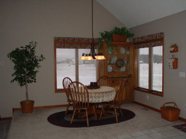 3799 East Pierceton Road Warsaw, IN 46580 - Photo 6 of 16 Gallery Image 6