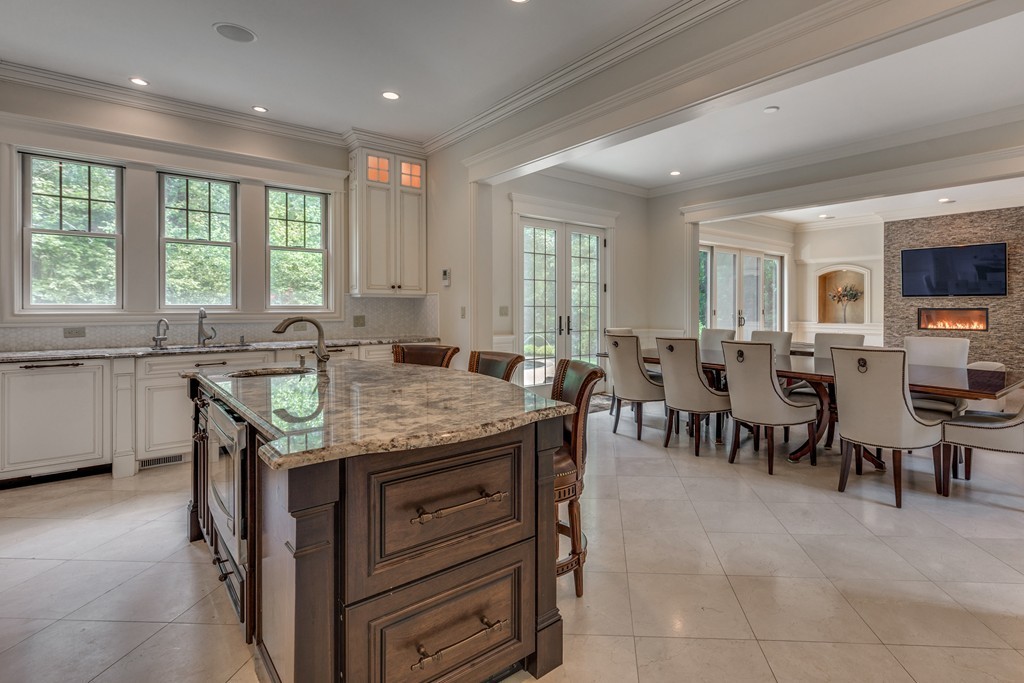 89 Farm Lane Westwood, MA 02090 - Photo 6 of 28