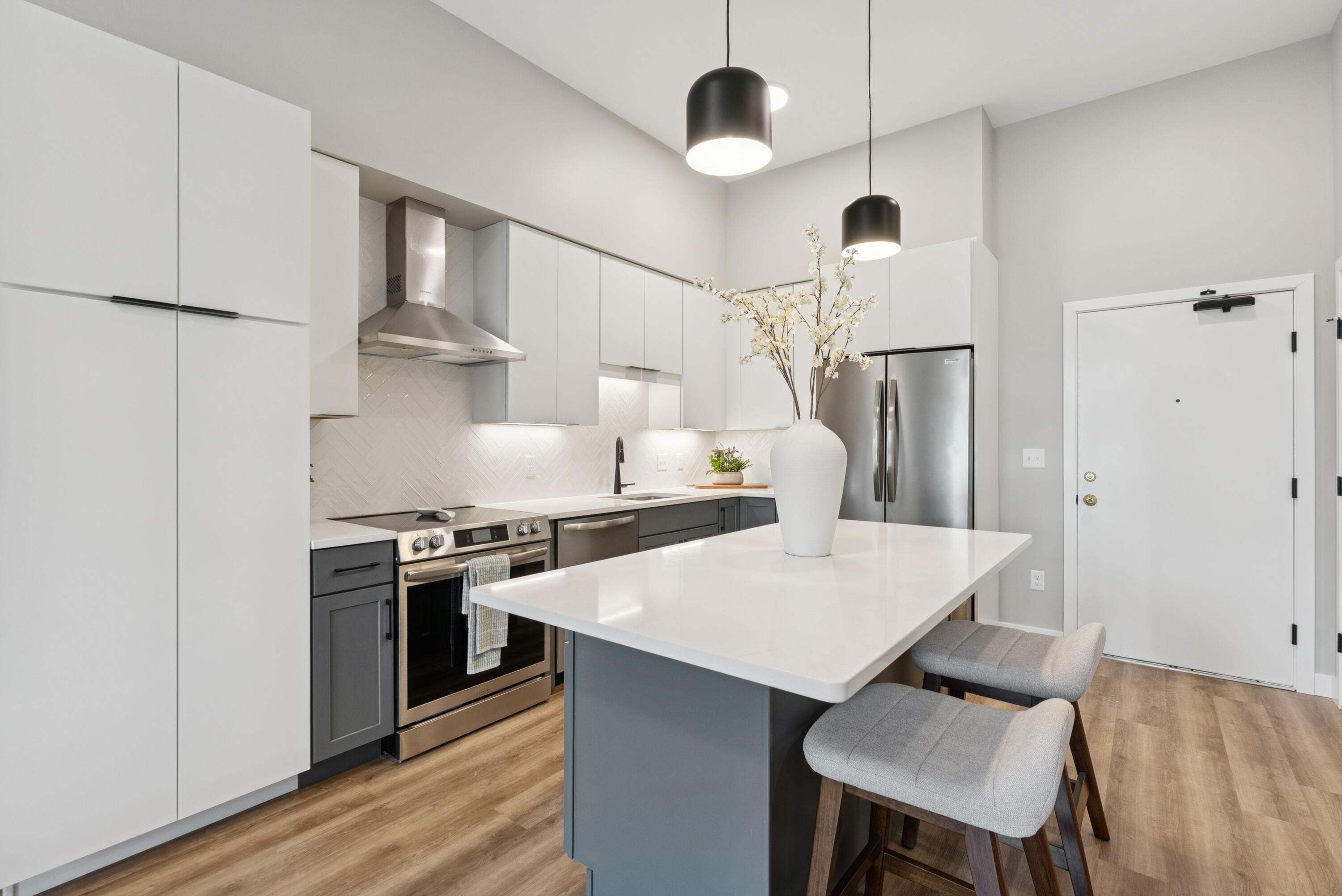 1 Cross Street, Unit 103 Scarborough, ME 04074 - Photo 12 of 45 DSC06554