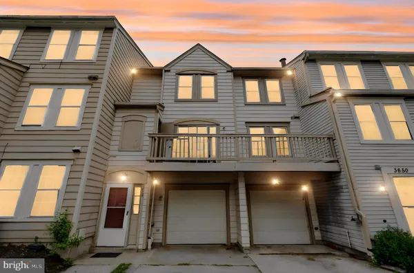 $365,000 | 3648 Alpen Green Way, Unit 22234, Burtonsville, MD 20866