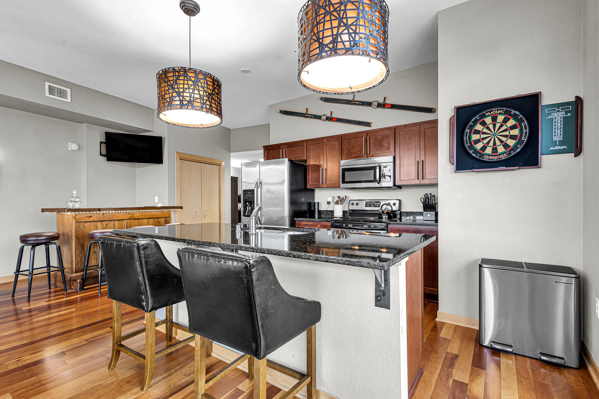 106 West Seeboth Street, Unit 407 Milwaukee, WI 53204 - Photo 22 of 42 Kitchen & Bar Area