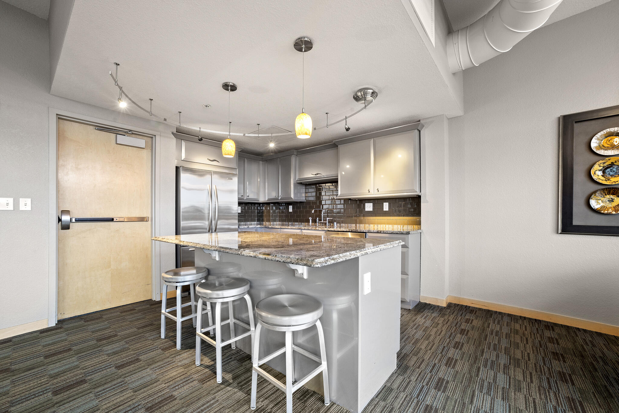 106 West Seeboth Street, Unit 407 Milwaukee, WI 53204 - Photo 39 of 42 The Point - Social Room