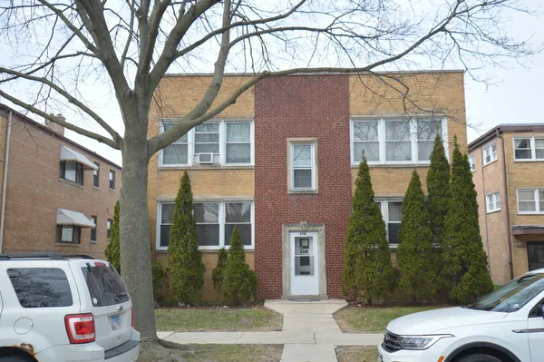 $200,000 | 8148 Keating Avenue, Unit 1S, Skokie, IL 60076