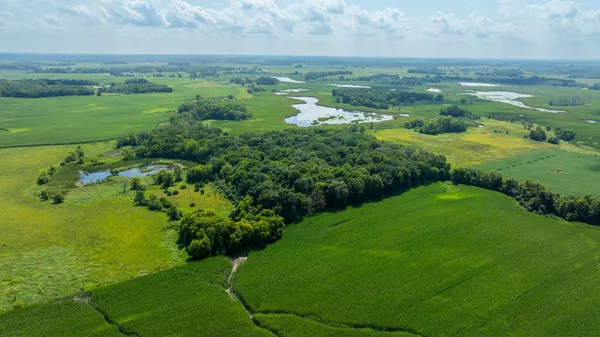 $16,330,000 | 9380 County Road 51, Cologne, MN 55322