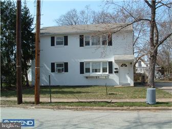 121-123 West Washington Street Riverside, NJ 08075 - Photo 1 of 6 a view of a house with a yard