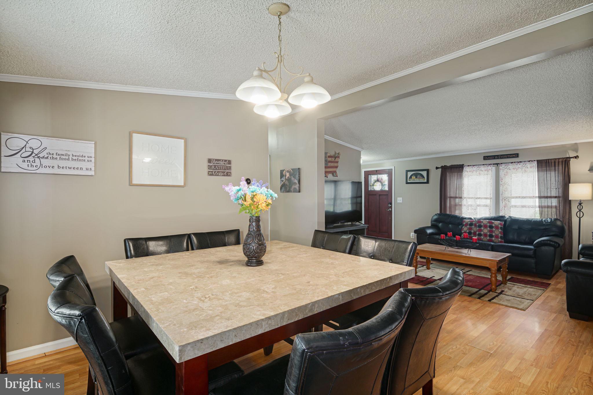 1009 Crystle Road Aston, PA 19014 - Photo 11 of 37
