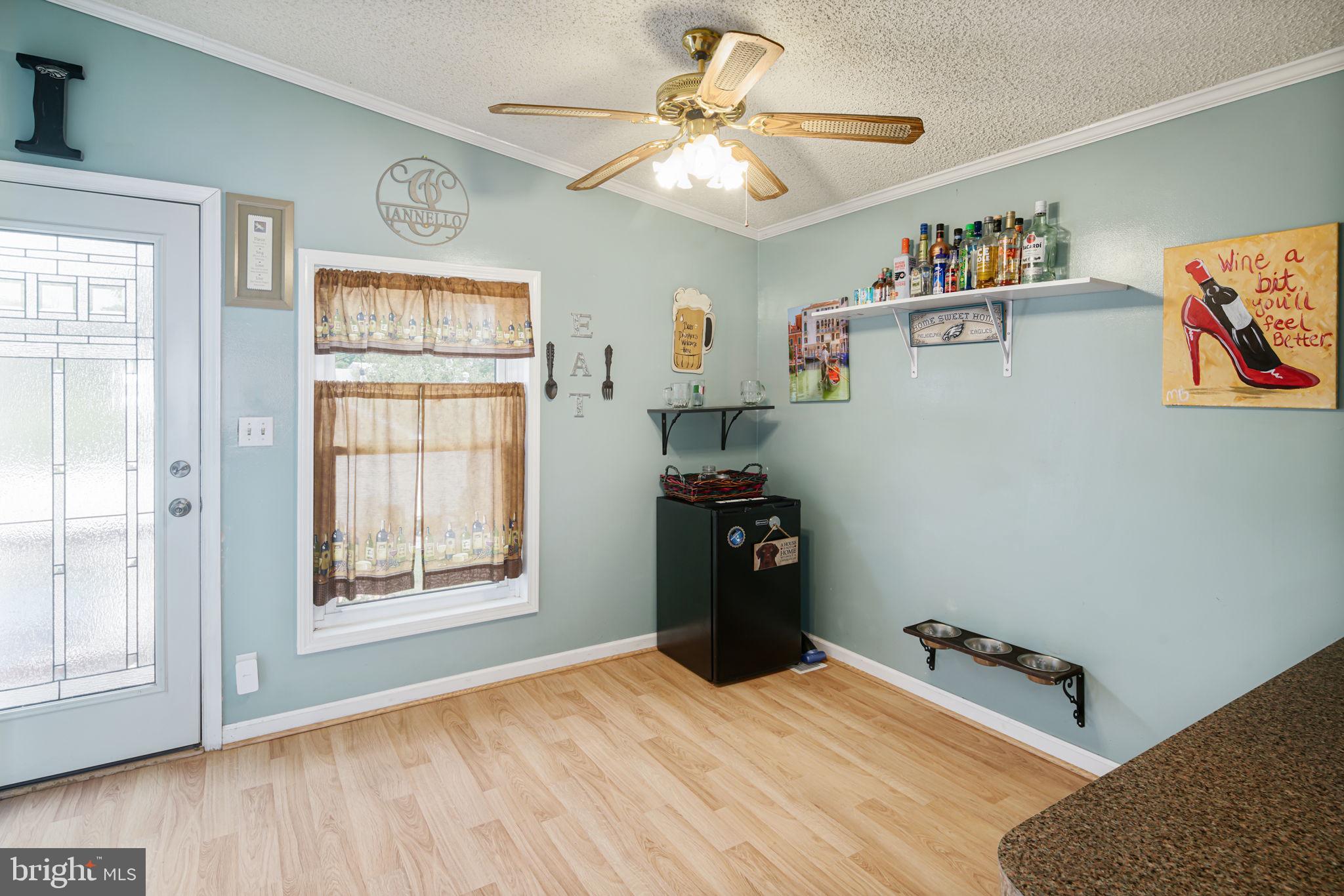 1009 Crystle Road Aston, PA 19014 - Photo 13 of 37