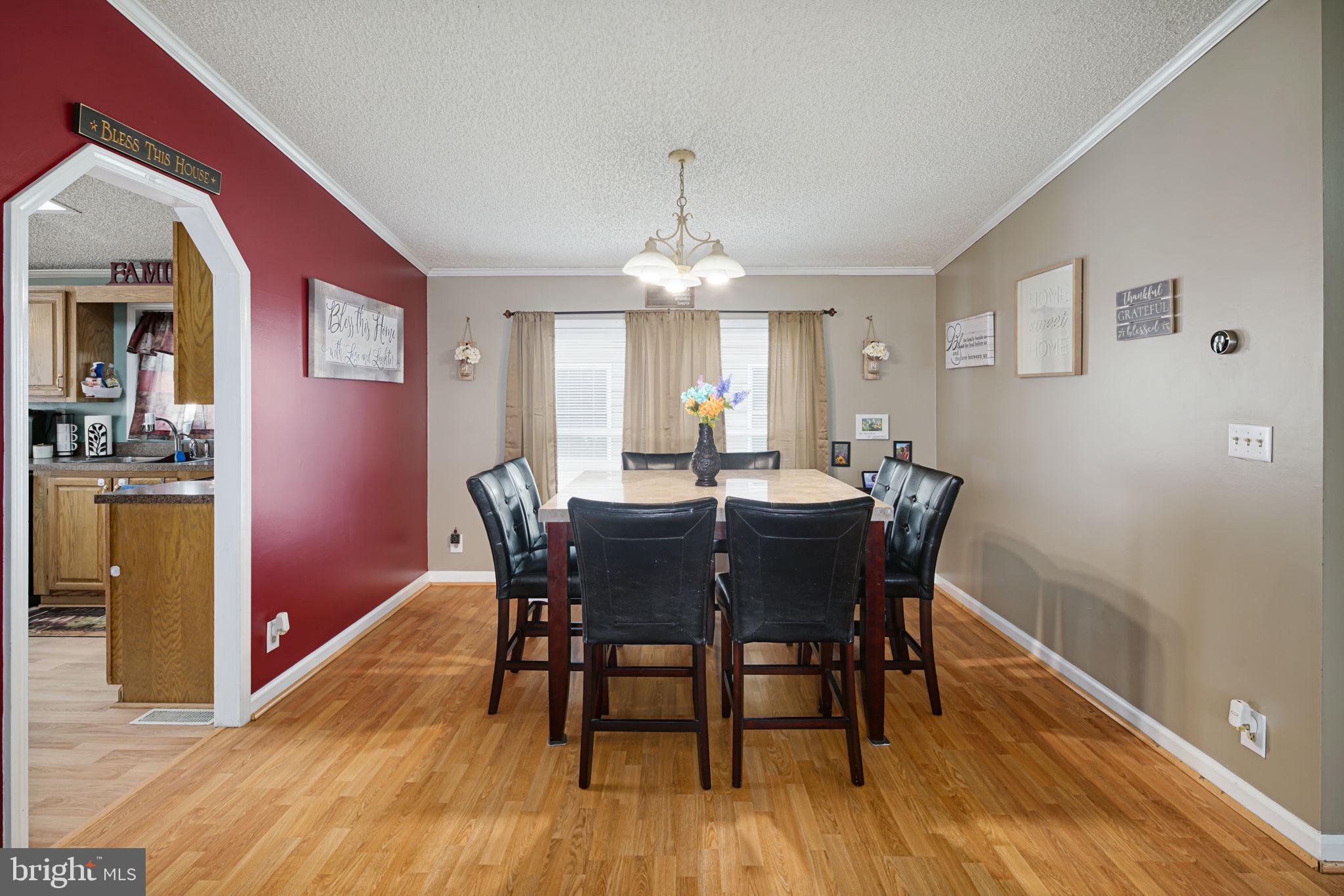 1009 Crystle Road Aston, PA 19014 - Photo 8 of 37
