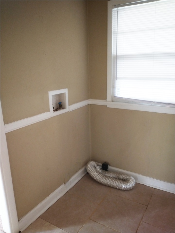 1234 Pallwood Road Memphis, TN 38122 - Photo 11 of 23 Gallery Image 11