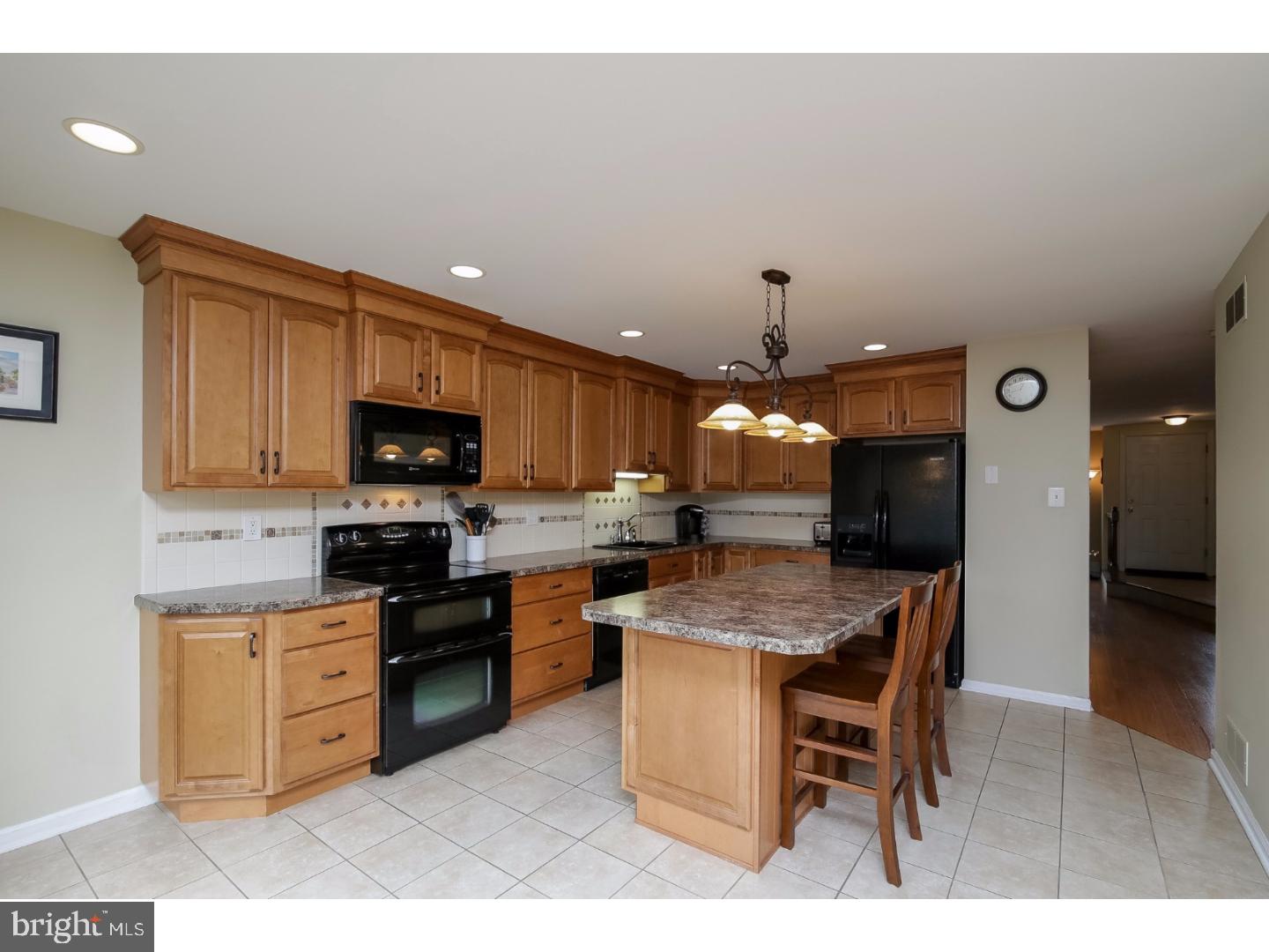 281 McIntosh Road West Chester, PA 19382 - Photo 7 of 25 Kitchen