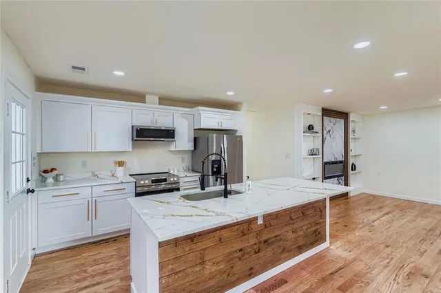 $535,000 | 194 Dearborn Street Southeast, Atlanta, GA 30317