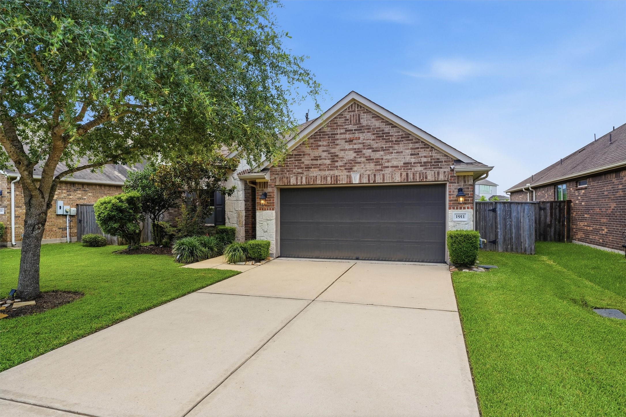 1911 Cedar Ridge Lane Pearland, TX 77089 - Photo 33 of 33 2-car attached garage.