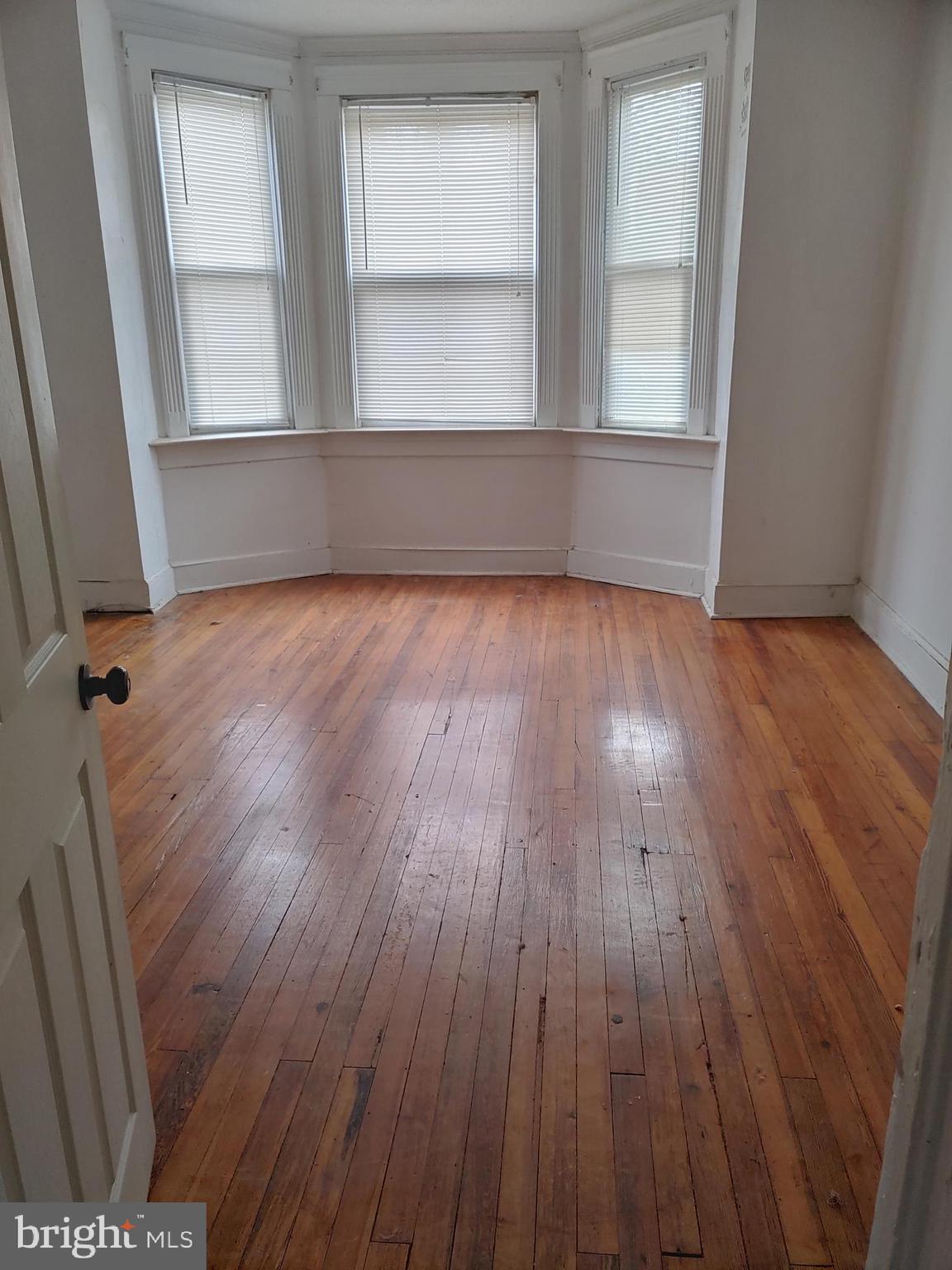 3934 Reisterstown Road Baltimore, MD 21215 - Photo 2 of 7