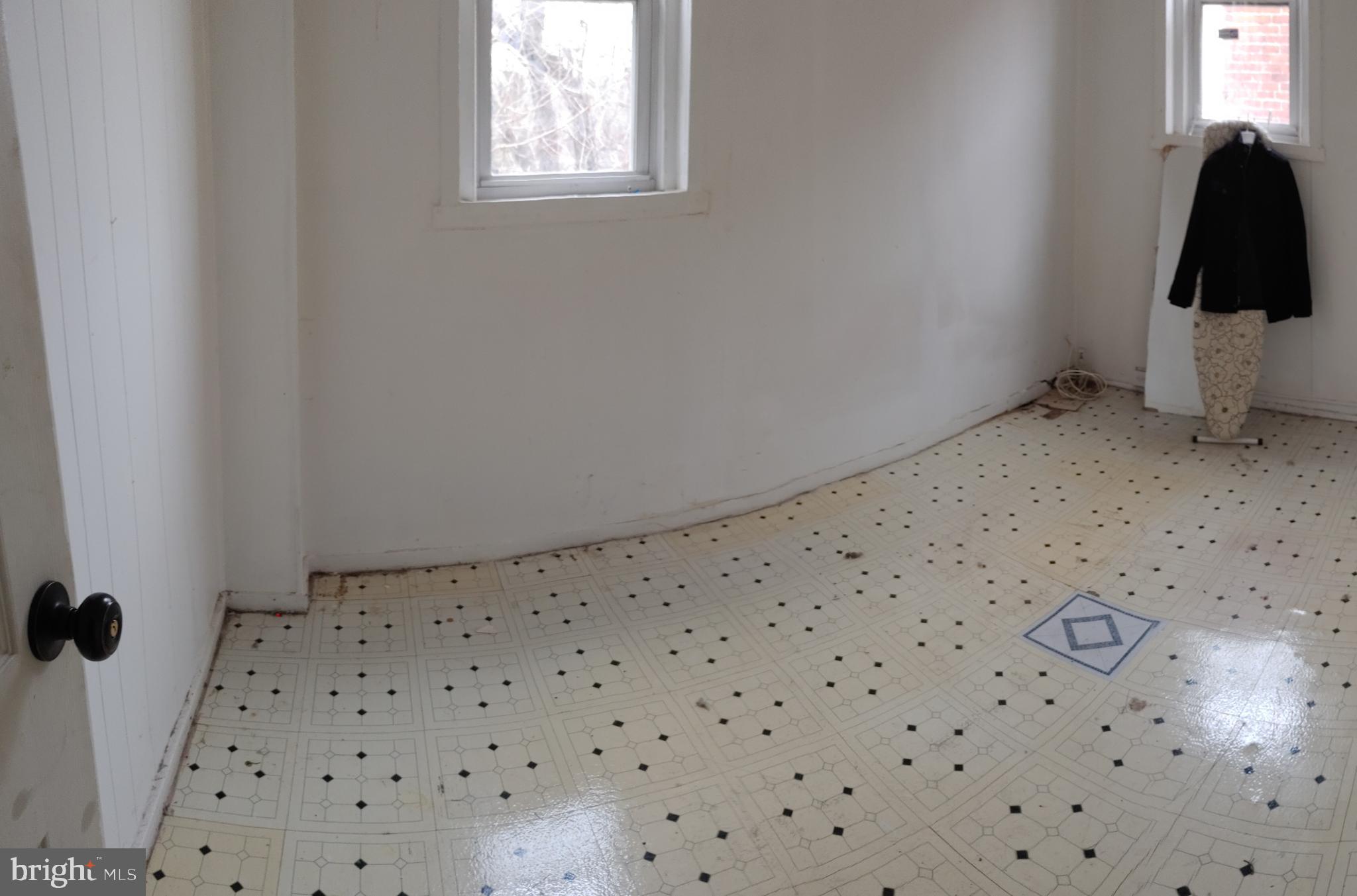 3934 Reisterstown Road Baltimore, MD 21215 - Photo 6 of 7