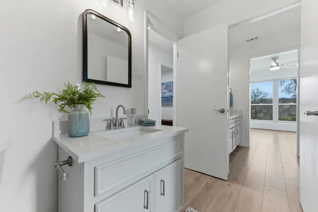 $450,000 | 13000 Arroyo Doble Drive, Manchaca, TX 78652