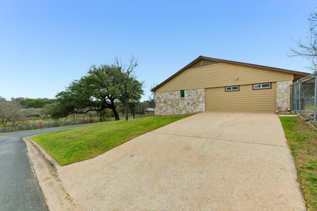 $450,000 | 13000 Arroyo Doble Drive, Manchaca, TX 78652