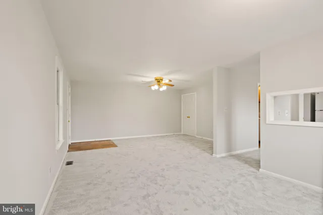 $2,200 | 318 Evergreen Mills Road, Leesburg, VA 20175