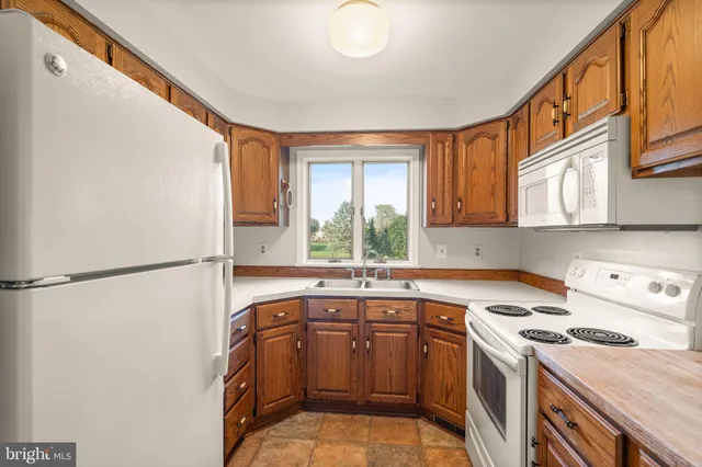 $2,200 | 318 Evergreen Mills Road, Leesburg, VA 20175