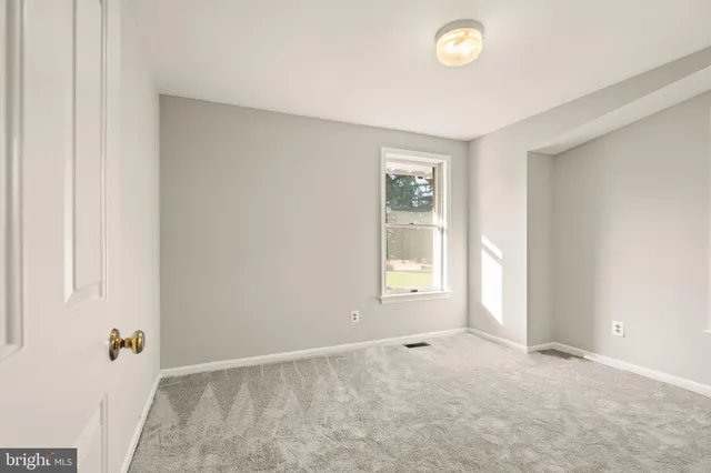 $2,200 | 318 Evergreen Mills Road, Leesburg, VA 20175