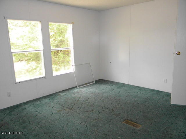 15940 Sandstone Road Fountain, FL 32438 - Photo 6 of 11 Gallery Image 6