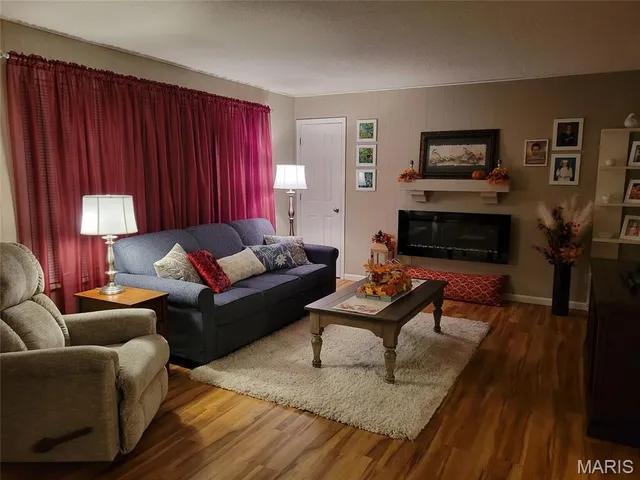 $279,900 | 823 County Road 4253, Salem, MO 65560