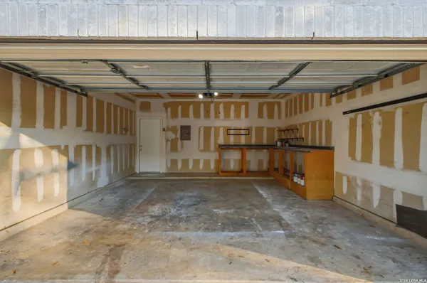 $1,945 | 8634 Tioga Pass, Helotes, TX 78023