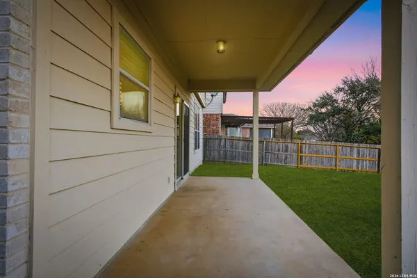$1,945 | 8634 Tioga Pass, Helotes, TX 78023
