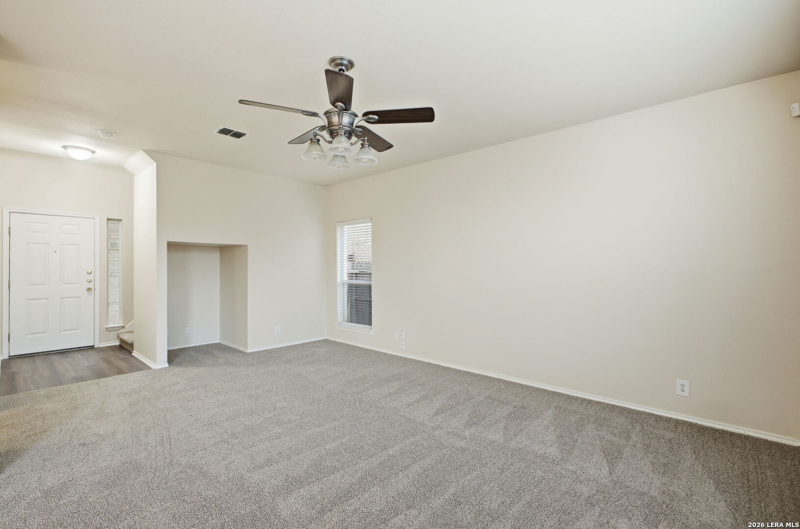 8634 Tioga Pass Helotes, TX 78023 - Photo 9 of 27