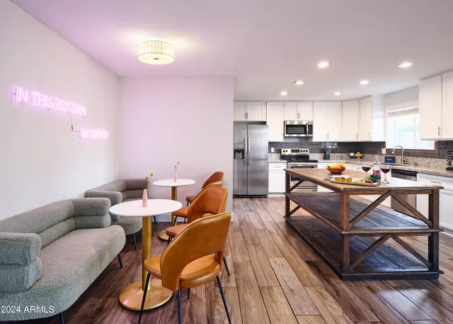 $6,995 | 8444 East Piccadilly Road, Scottsdale, AZ 85251