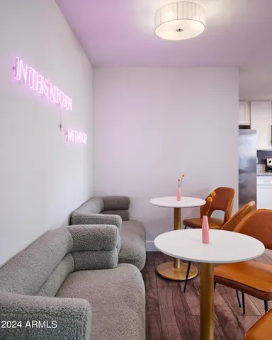 $6,995 | 8444 East Piccadilly Road, Scottsdale, AZ 85251