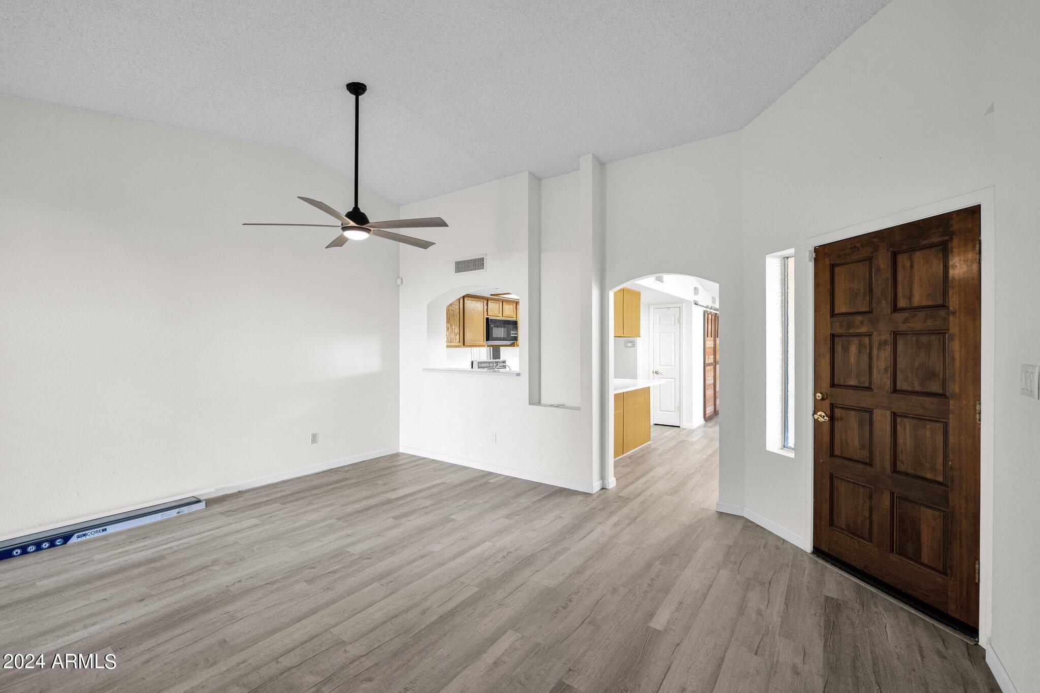 11-web-or-mls-P1029482