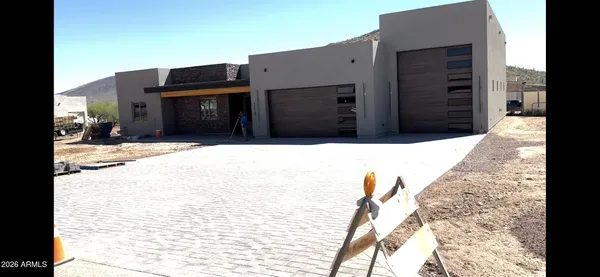 $4,300 | 313 East Mano Drive, New River, AZ 85087