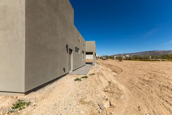 $4,300 | 313 East Mano Drive, New River, AZ 85087