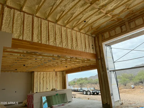 $4,300 | 313 East Mano Drive, New River, AZ 85087