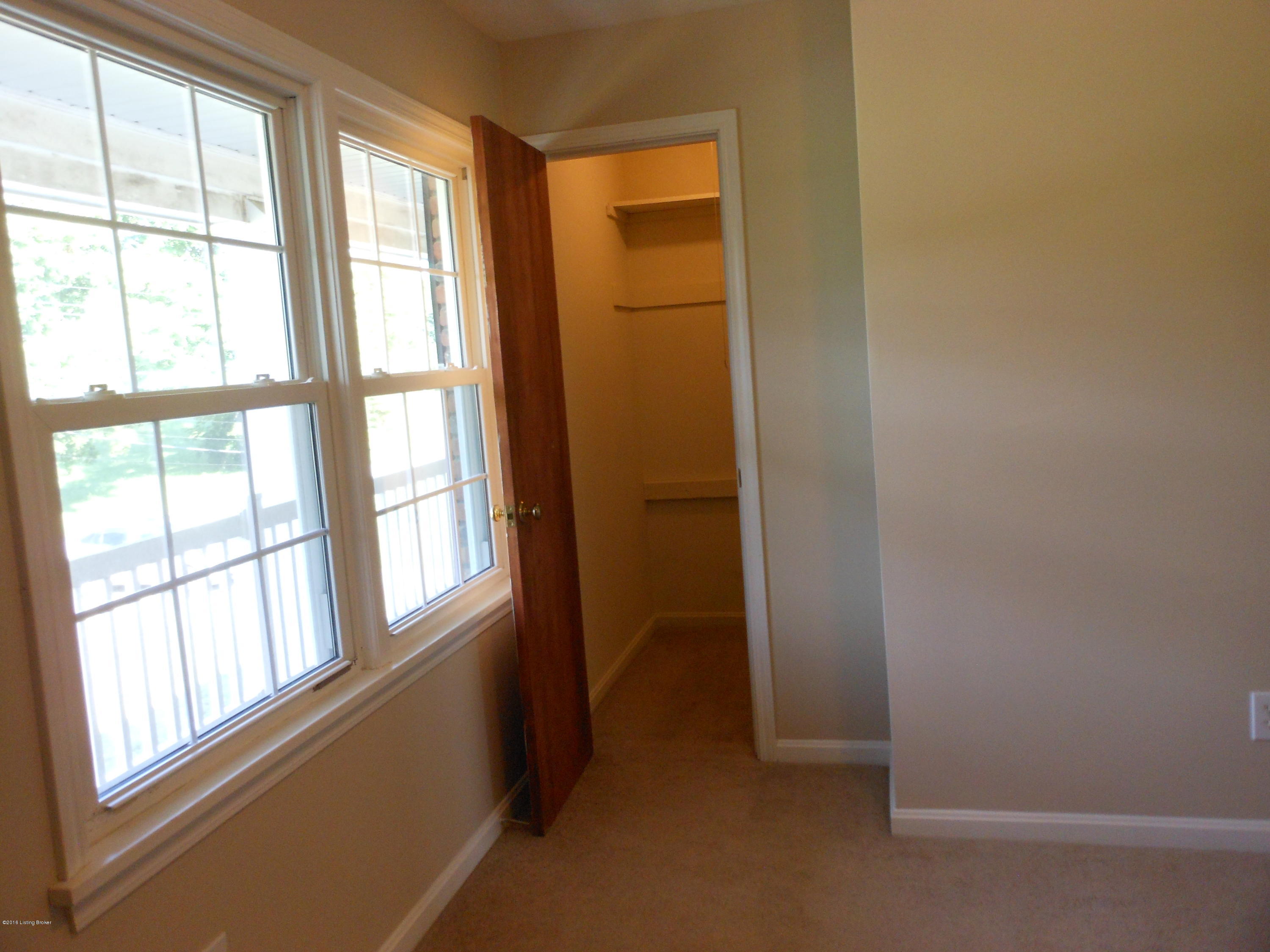 5422 Pendleton Road Louisville, KY 40272 - Photo 31 of 41 dscn2626