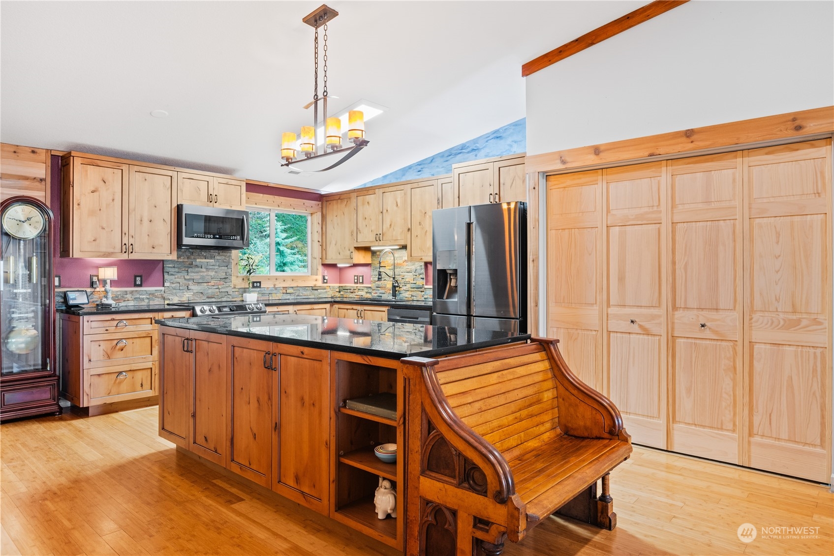 173 Agate Mountain Road Kalama, WA 98625 - Photo 7 of 39 Gallery Image 7