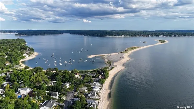 $700,000 | 24 A Norfolk Drive, Northport, NY 11768