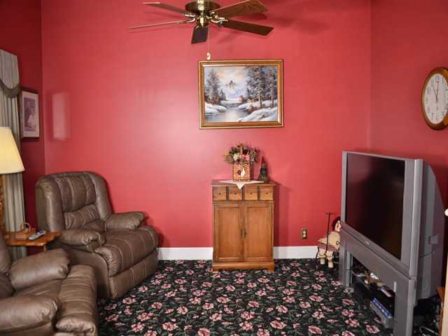 21221 Tullamore Road Delavan, IL 61734 - Photo 7 of 15