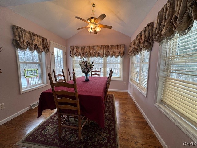 154 Hunt Valley Road Oneida, NY 13421 - Photo 20 of 41 Large dining room w/ oodles of windows