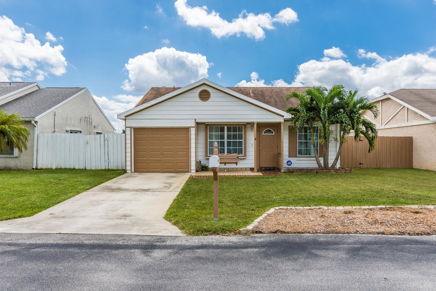 11070 Model Circle East Boca Raton, FL 33428 - Photo 2 of 35 11070 Model Cir E Boca Raton-large-002-0