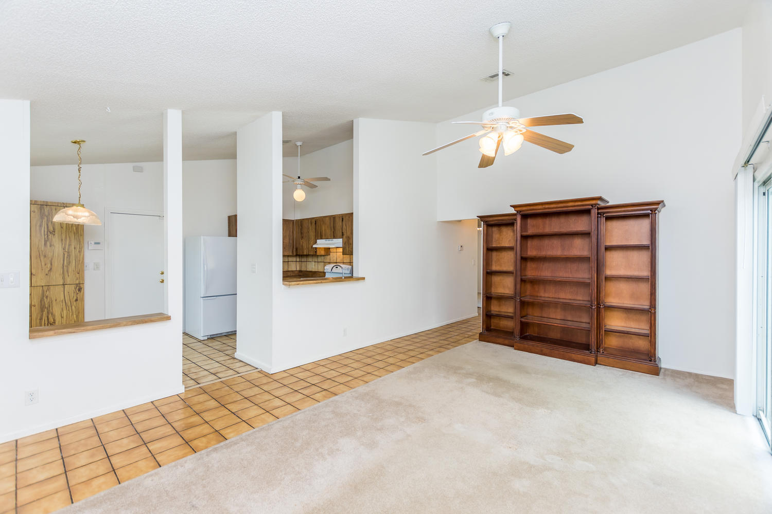 11070 Model Circle East Boca Raton, FL 33428 - Photo 7 of 35 11070 Model Cir E Boca Raton-large-009-0
