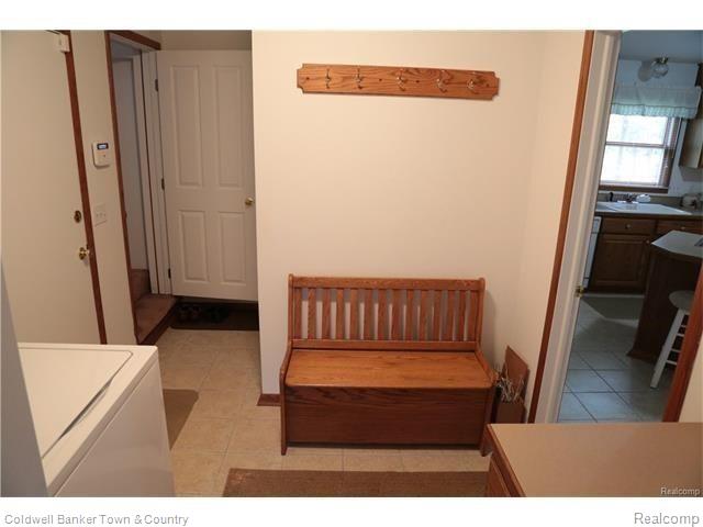 11553 Mcgregor Road Pinckney, MI 48169 - Photo 38 of 48 38.jpg